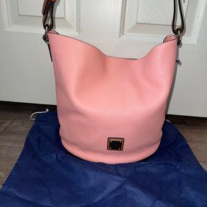 DOONEY & BOURKE Thea Feed Bag Pink Pebbled Leather Shoulder Bag Purse